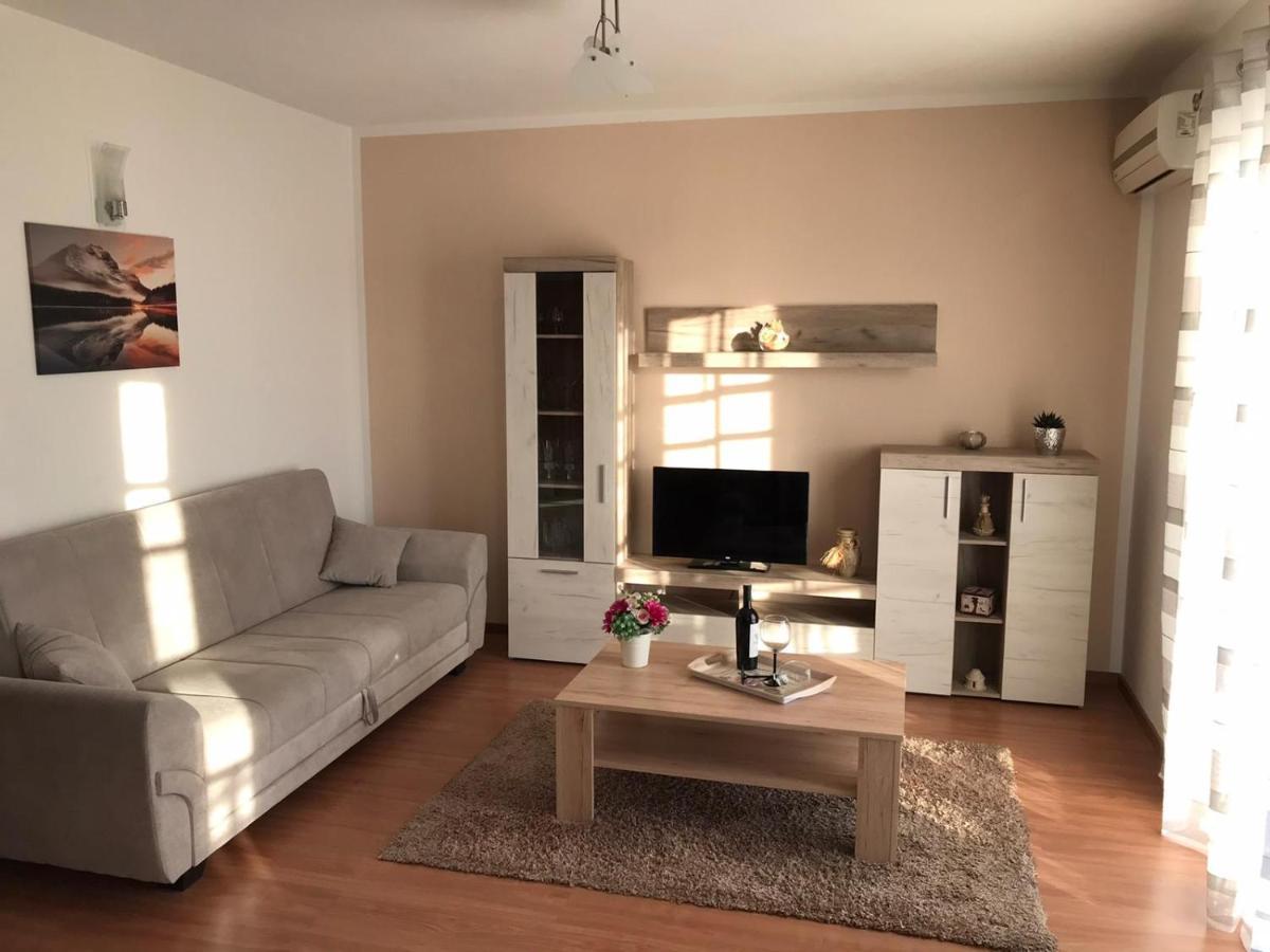 Apartment One Split Extérieur photo